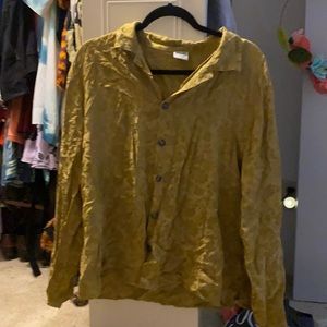 Cp shades l 100% rayon gold button up collared